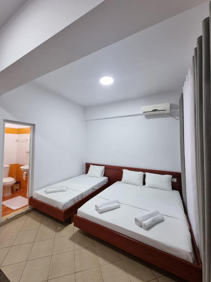 Ideal Apartments & Rooms Sarandë Exteriör bild